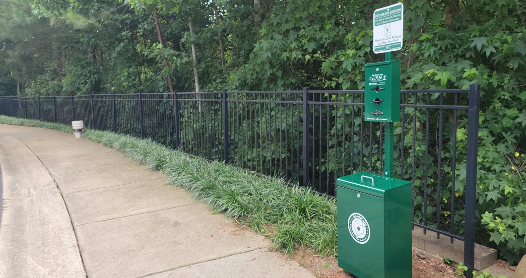 Pet waste station for clearance home